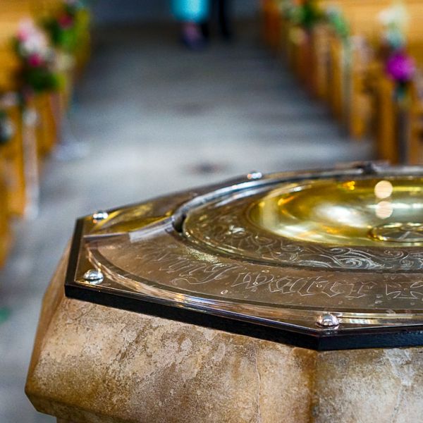 The font and aisle